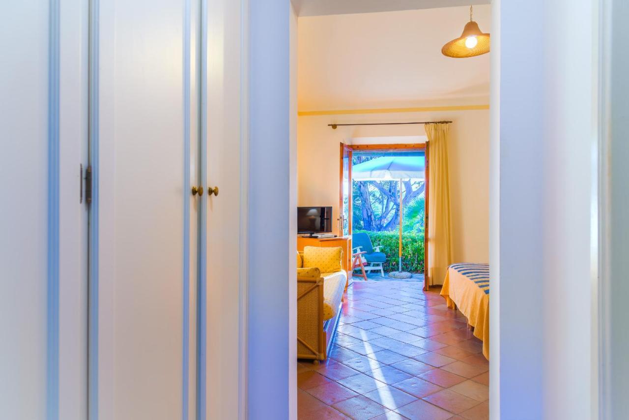 Hotel Villa Ottone Portoferraio Bagian luar foto