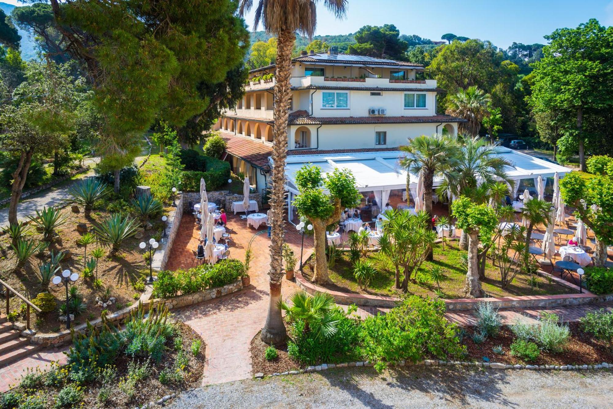 Hotel Villa Ottone Portoferraio Bagian luar foto