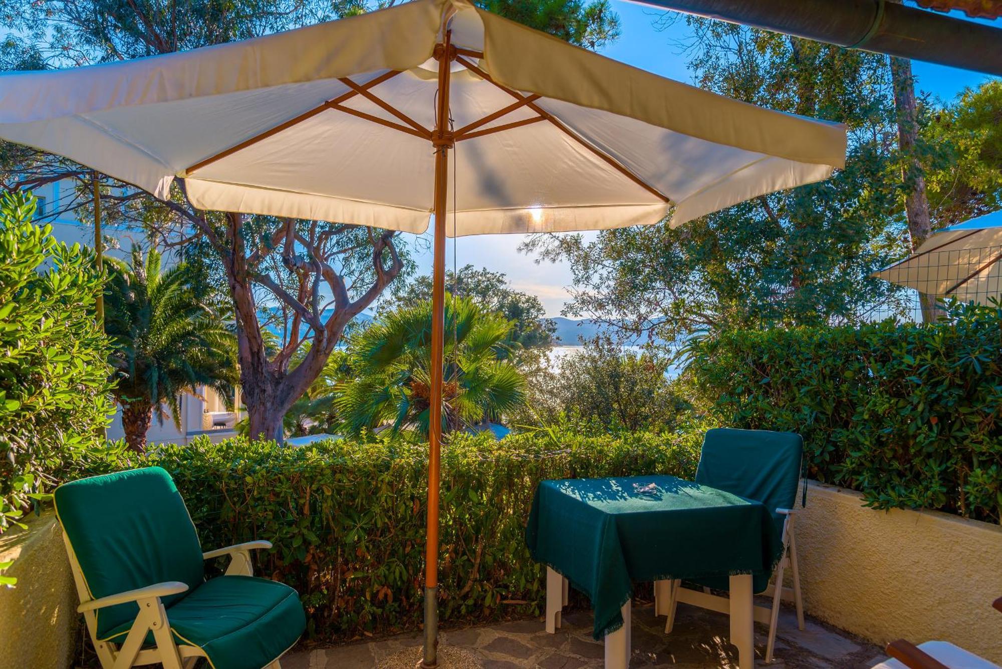 Hotel Villa Ottone Portoferraio Bagian luar foto