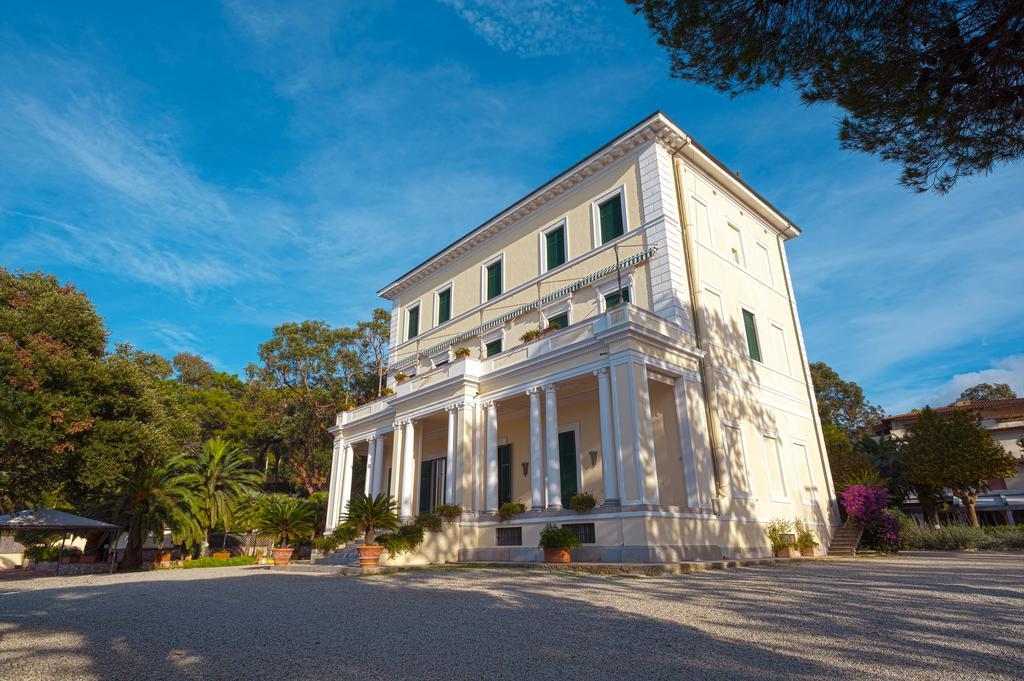 Hotel Villa Ottone Portoferraio Bagian luar foto