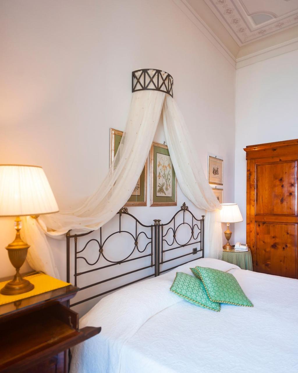 Hotel Villa Ottone Portoferraio Bagian luar foto